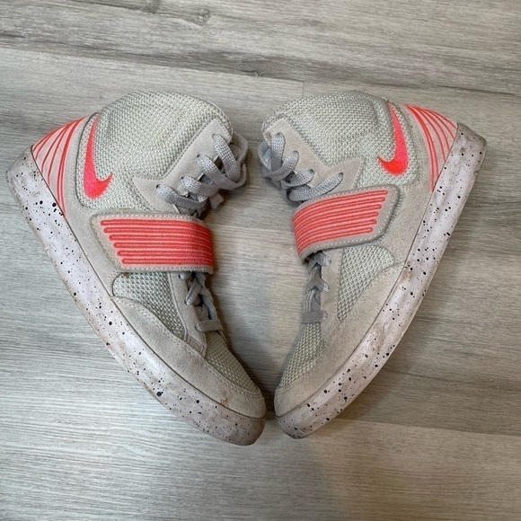 Nike SkyStepper Strap Pure Platinum Atomic Red Basketball Shoes Sneakers 9.5 - Picture 1 of 11